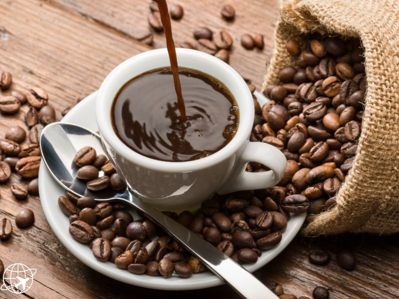 The Best Portable Coffee Makers for Travel Lovers (2) The Best Portable Coffee Makers for Travel Lovers