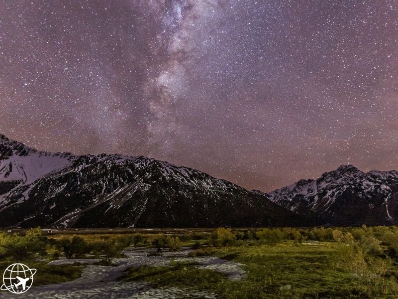 Destinations with Epic Night Skies: Where to See the Best Stars and Meteor Showers