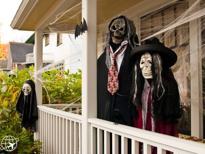 Spooky Walking Tours: Discover Ghostly Histories in Budget-Friendly Cities